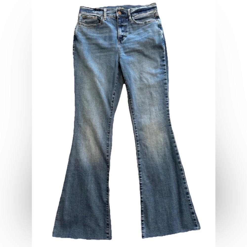 Ana High Rise Flare Jeans Size 8 Med Wash Cotton Blend 70s Boho Stretch Raw Hem